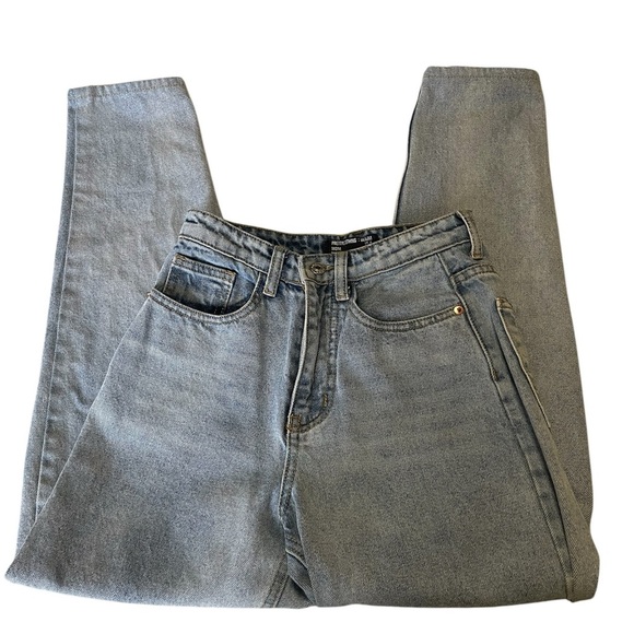 PrettyLittleThing Light Wash Jeans Size 0 - Picture 1 of 5